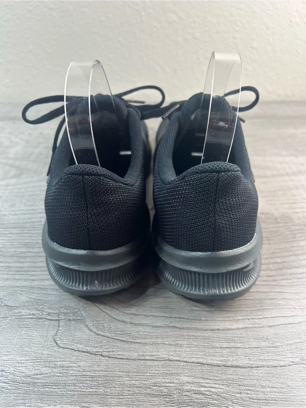 Nike Downshifter 12 Triple Black Running Shoes Men’s Athletic Sneakers Size 7.5